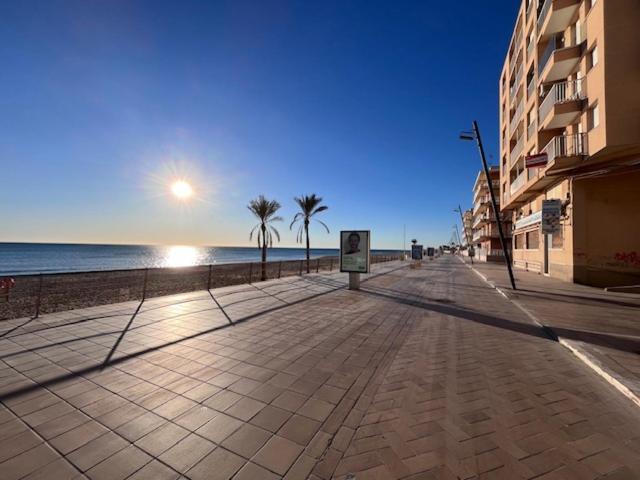 Modern And Stylish Apartament Sea ​​Views Гвардамар-дель-Сегура Экстерьер фото